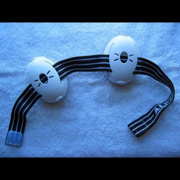 Alpine Muffy Baby Hearing Protection Adjustable Stay Put Silicone Straps - Picture 1 of 13